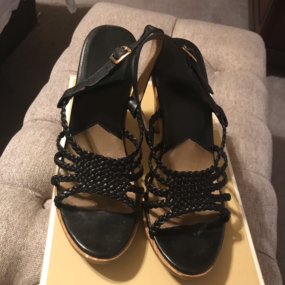 Michael Kors Alderwood Braided sling - size 8